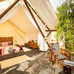 خيمة فخمة Quinta Alma - Ecological Retreat Farm ألخيزور