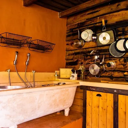 Quinta Alma - Ecological Retreat Farm Роскошный шатер